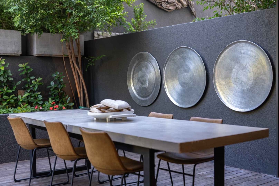 2 Bedroom Property for Sale in Green Point Western Cape